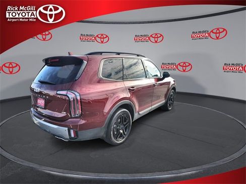 Used 2023 Kia Telluride EX X-Line image 8