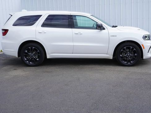 Used 2021 Dodge Durango R/T w/ Blacktop Package AWD/4WD image 2