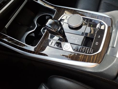 Used 2020 BMW X7 xDrive40i image 16