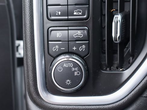 Used 2019 Chevrolet Silverado 1500 RST w/ All-Star Edition image 23