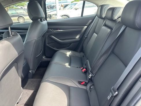 Certified 2025 MAZDA MAZDA3 s FWD image 19