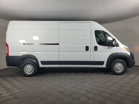 New 2026 RAM ProMaster 2500 image 2