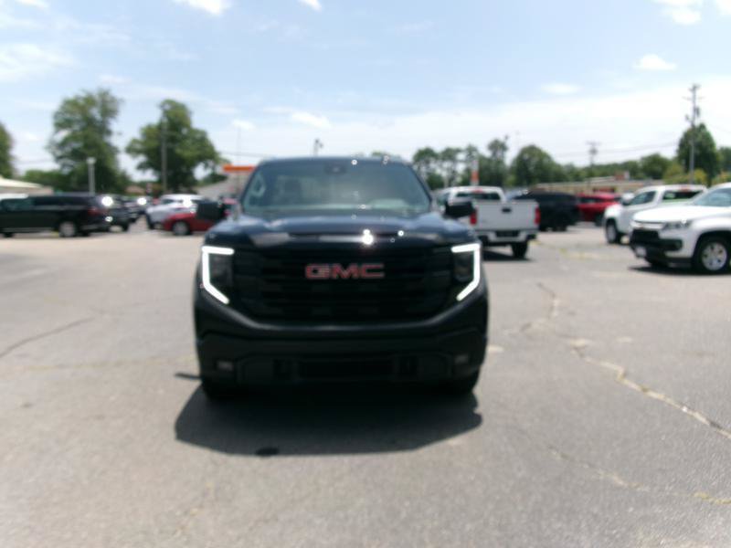 Used 2025 GMC Sierra 1500 Elevation AWD/4WD image 3