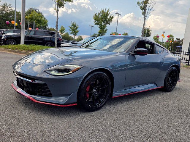 Used 2024 Nissan Z NISMO w/ Floor Mat Package RWD image 4