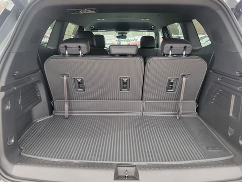 New 2026 GMC Acadia Elevation w/ Elevation Premium Package image 7