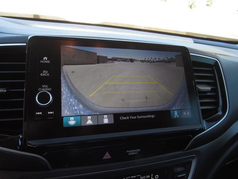 Used 2025 Honda Ridgeline Sport+ image 18