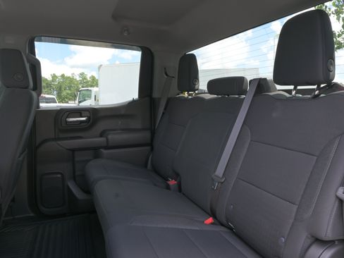 Used 2024 Chevrolet Silverado 1500 Custom Trail Boss AWD/4WD image 10