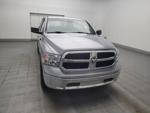 Used 2019 RAM 1500 Classic SLT RWD image 14