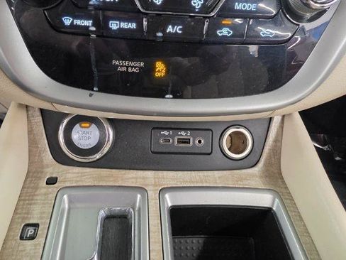 Used 2020 Nissan Murano SV FWD image 26