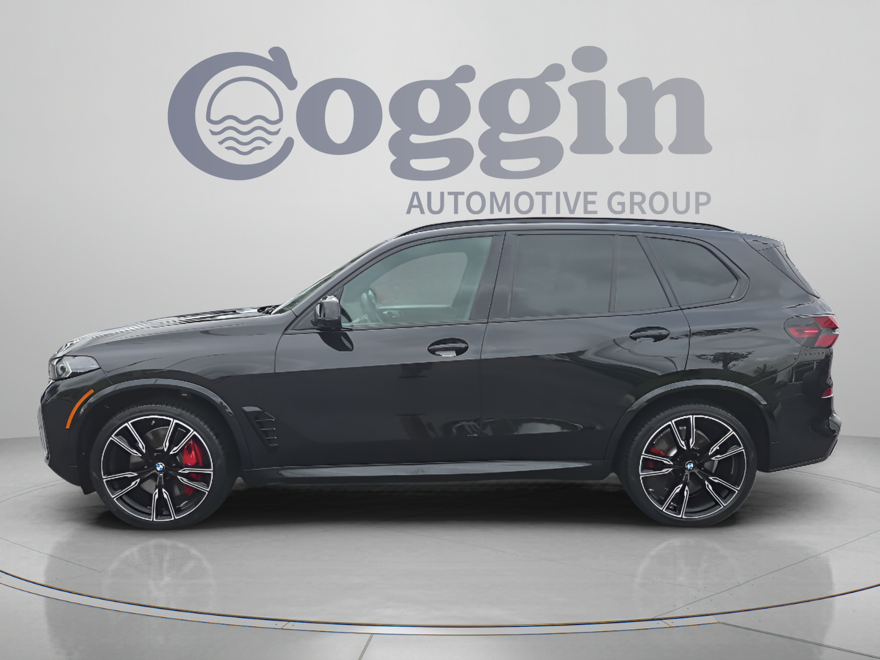 Certified 2025 BMW X5 M60i w/ Climate Comfort Package AWD/4WD image 2