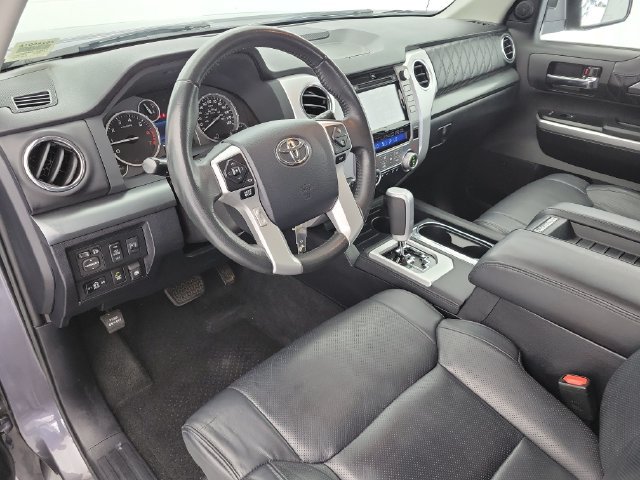 Used 2017 Toyota Tundra Platinum AWD/4WD image 18