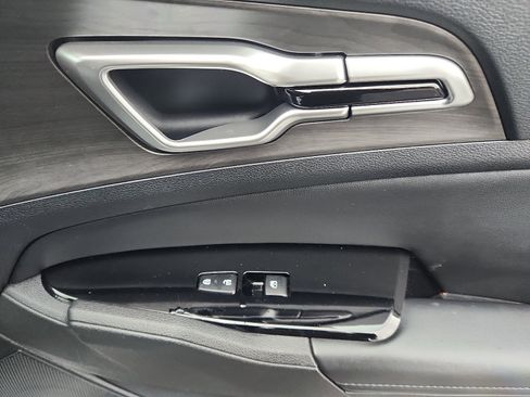 Used 2023 Kia Sportage X-Line w/ X-Line Premium Package image 35