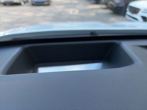 Used 2021 Toyota Highlander Platinum image 11