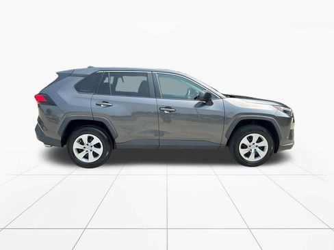 Used 2023 Toyota RAV4 LE FWD image 9