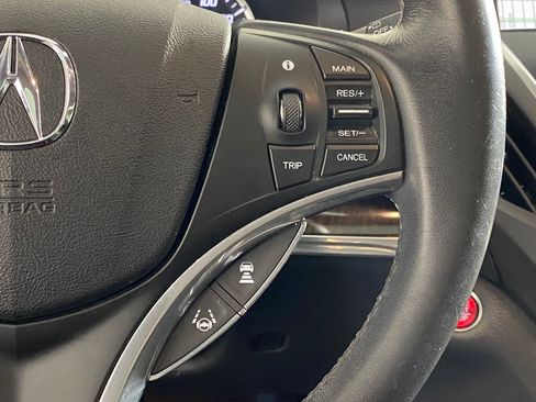 Used 2017 Acura MDX w/ Technology & Entertainment image 32