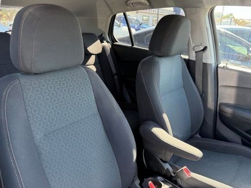Used 2019 Chevrolet Trax LS w/ Tint and Cruise Package image 12