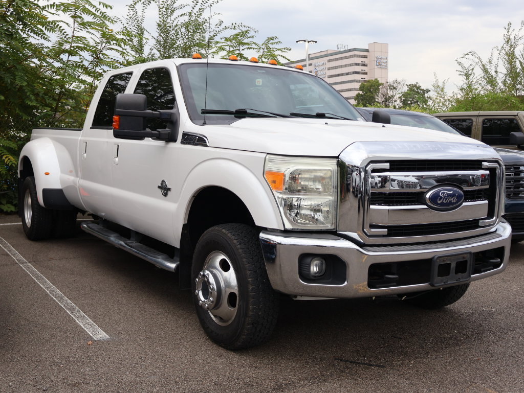 Used 2012 Ford F350 Lariat w/ Lariat Interior Pkg AWD/4WD image 2