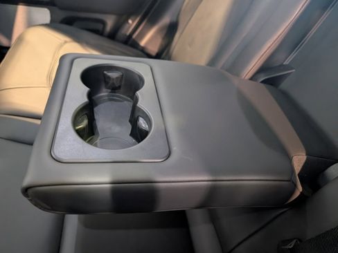 Used 2024 Land Rover Defender 130 V8 image 26