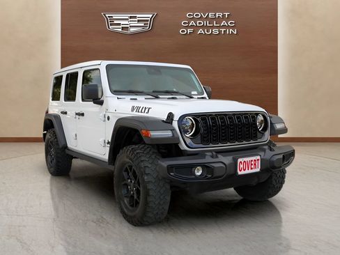 Used 2025 Jeep Wrangler Unlimited Sport AWD/4WD image 6