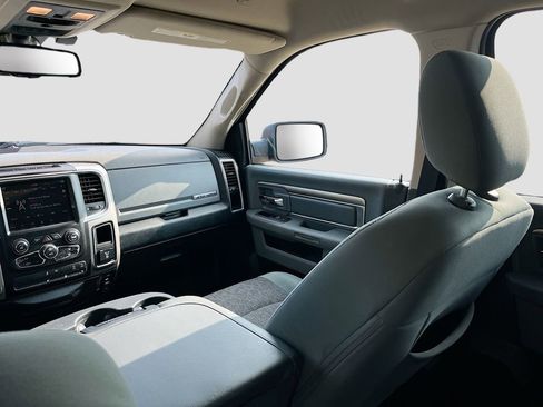 Used 2018 RAM 1500 Big Horn AWD/4WD image 23