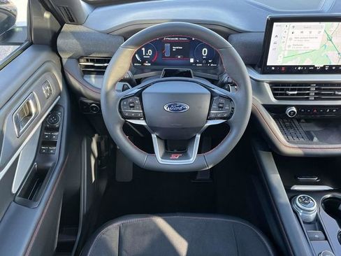 Used 2025 Ford Explorer ST w/ Sun And Sound Package image 19
