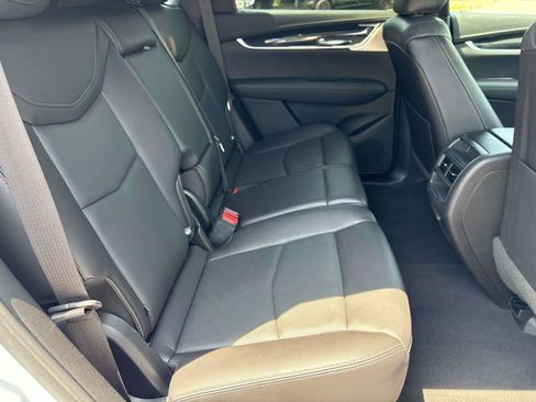 Used 2023 Cadillac XT5 Premium Luxury FWD image 35