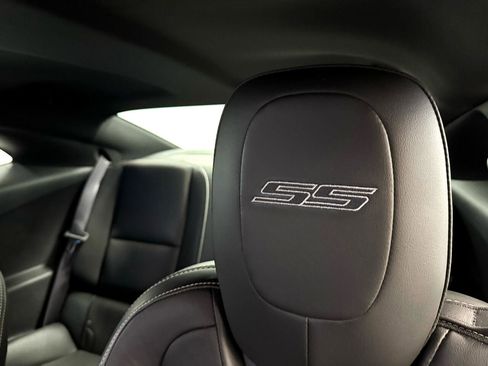 Used 2014 Chevrolet Camaro SS w/ RS Package image 15