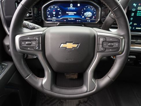 Used 2023 Chevrolet Silverado 1500 LT image 24
