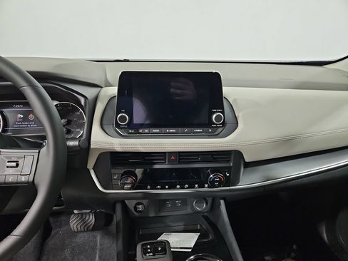 New 2026 Nissan Rogue Dark Armor AWD/4WD image 19