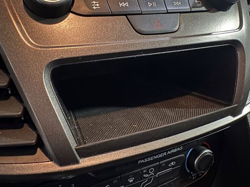 Used 2023 Ford Transit Connect XL image 15