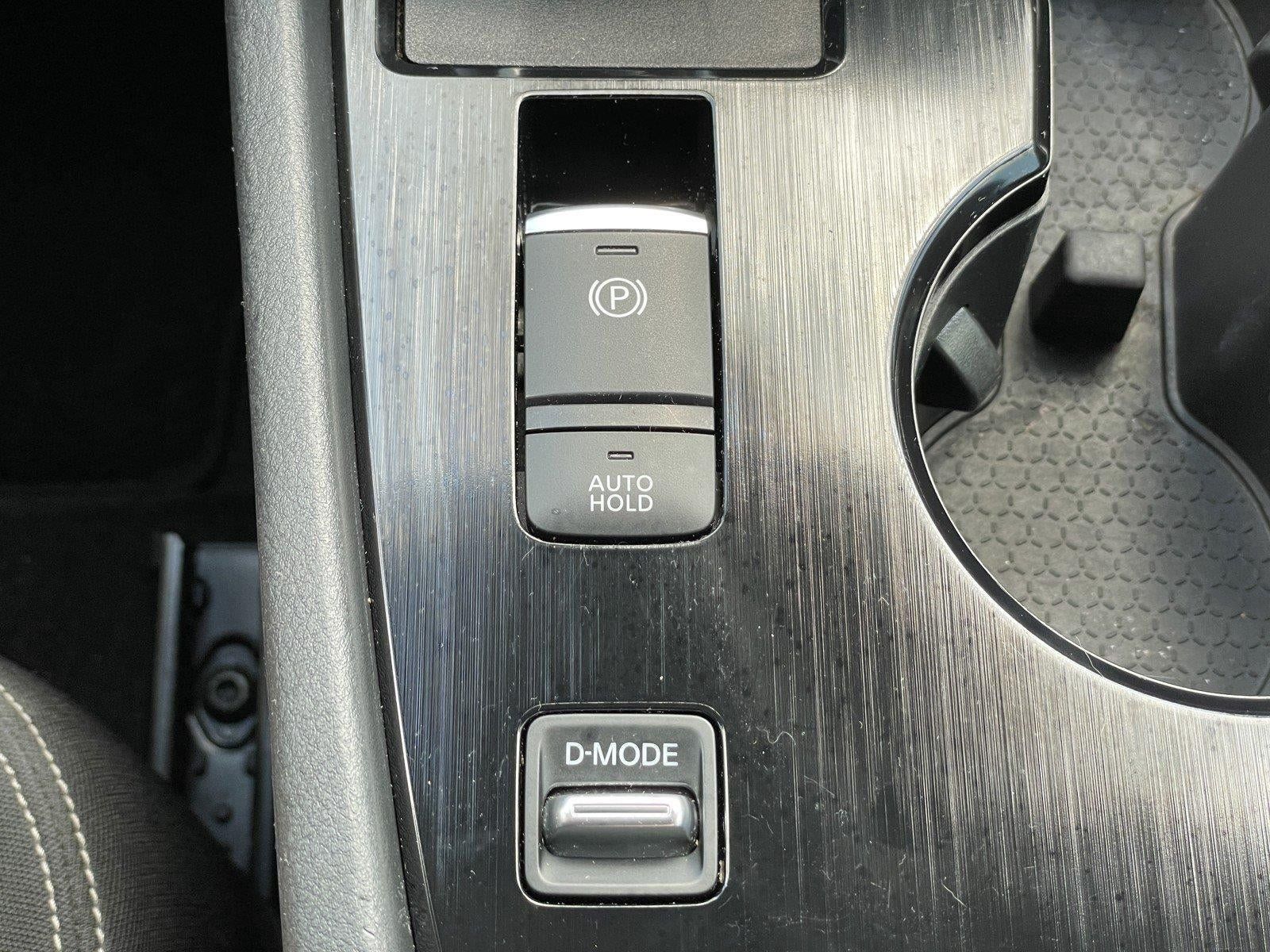 Used 2021 Nissan Rogue S FWD image 28