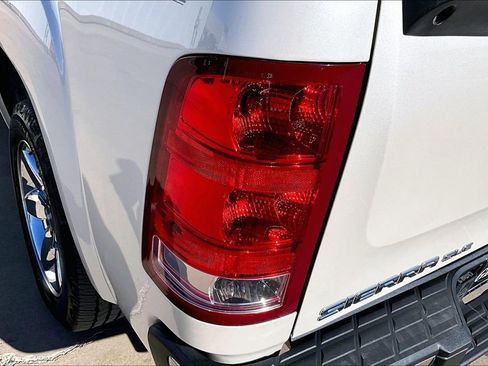 Used 2013 GMC Sierra 1500 SLE image 39