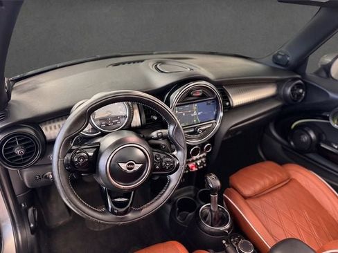 Used 2016 MINI Cooper S FWD image 3