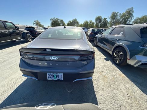 Used 2026 Hyundai Sonata Blue FWD image 5