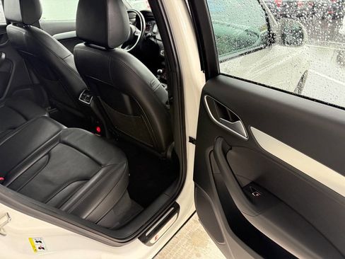 Used 2018 Audi Q3 2.0T Premium w/ Convenience Package image 12