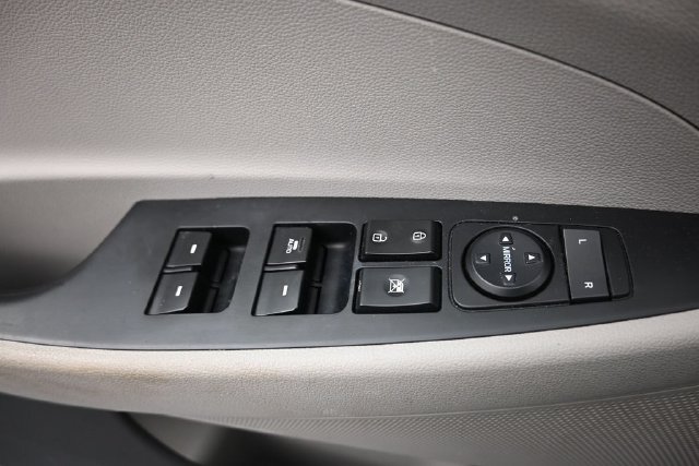 Used 2017 Hyundai Tucson SE w/ SE Popular Package 02 AWD/4WD image 13