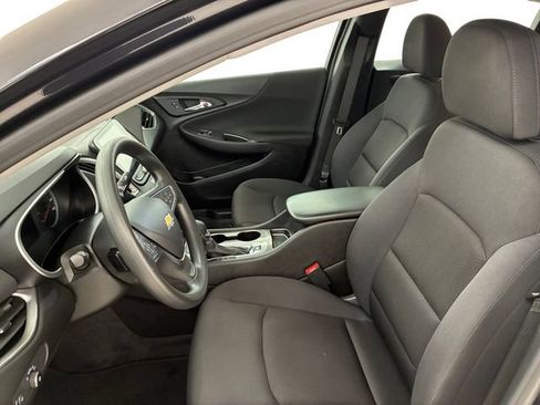 Used 2023 Chevrolet Malibu LS w/ Driver Confidence Package FWD image 12