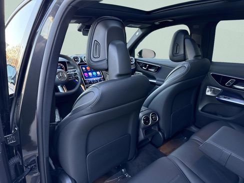 Certified 2025 Mercedes-Benz GLC 300 GLC 300 image 22