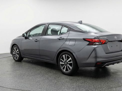 Used 2025 Nissan Versa SV image 6