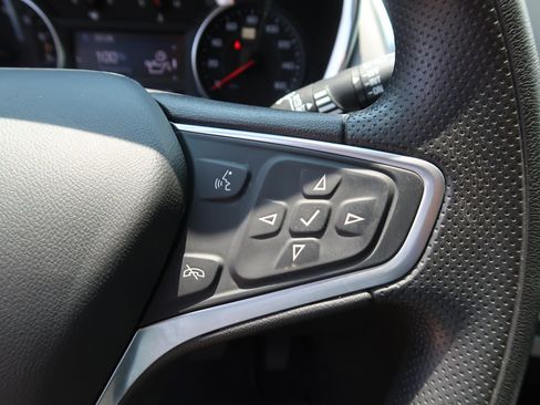 Used 2023 Chevrolet Equinox LS w/ LS Convenience Package FWD image 23