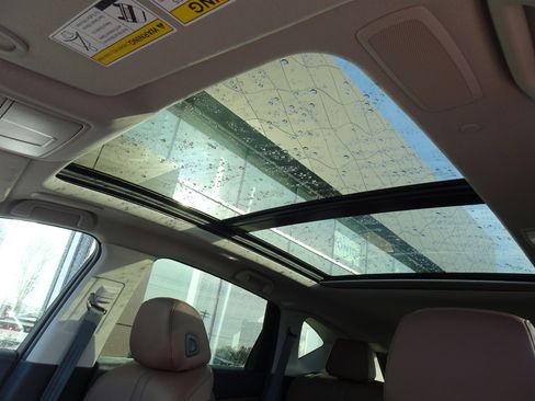 Used 2023 Acura RDX AWD w/ Technology Package image 11