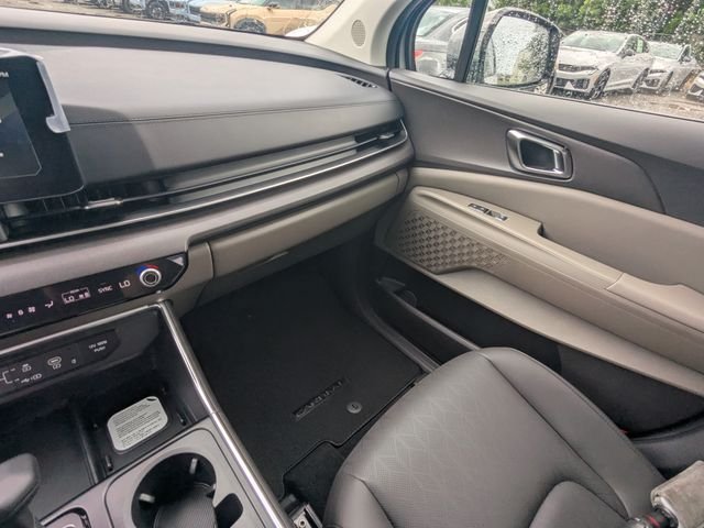 New 2027 Kia Carnival EX FWD image 18
