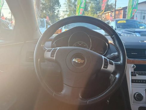 Used 2010 Chevrolet Malibu LT FWD image 18