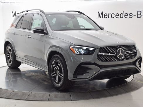 New 2025 Mercedes-Benz GLE 450 4MATIC image 8