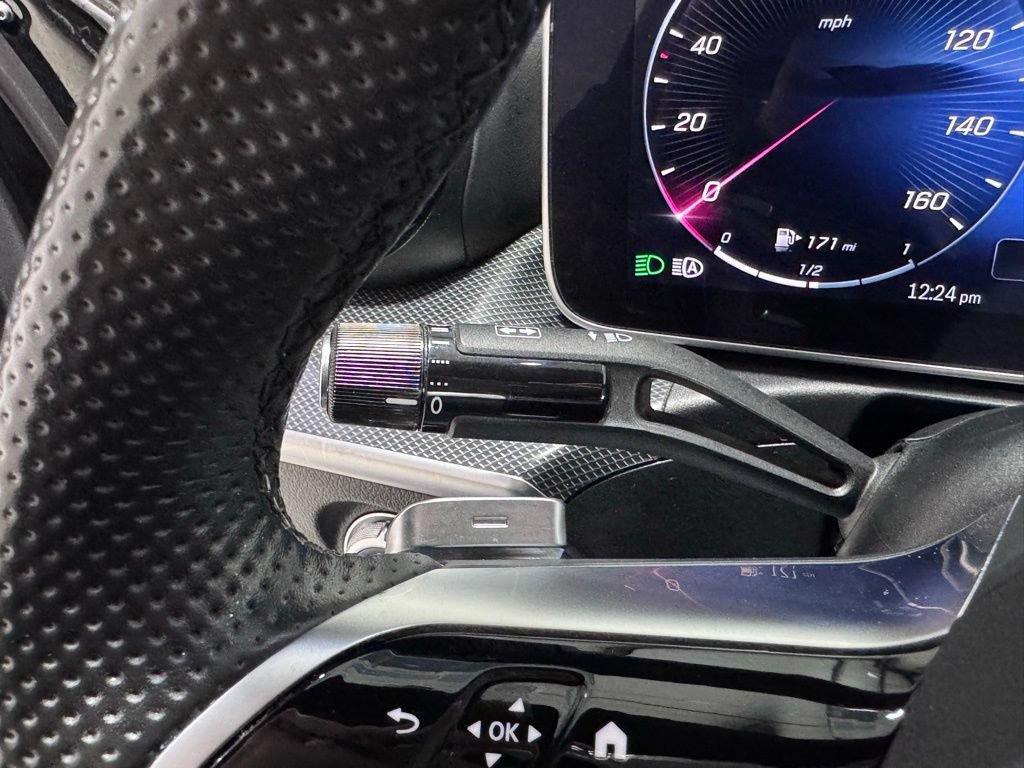 Used 2023 Mercedes-Benz C 300 4MATIC Sedan image 19