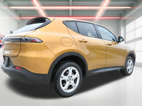 Used 2023 Dodge Hornet GT w/ Cold Weather Group AWD/4WD image 3