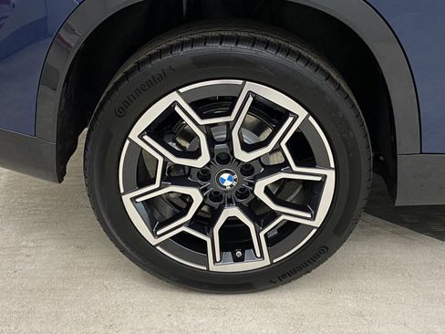 Used 2025 BMW X1 xDrive28i w/ Technology Package image 10