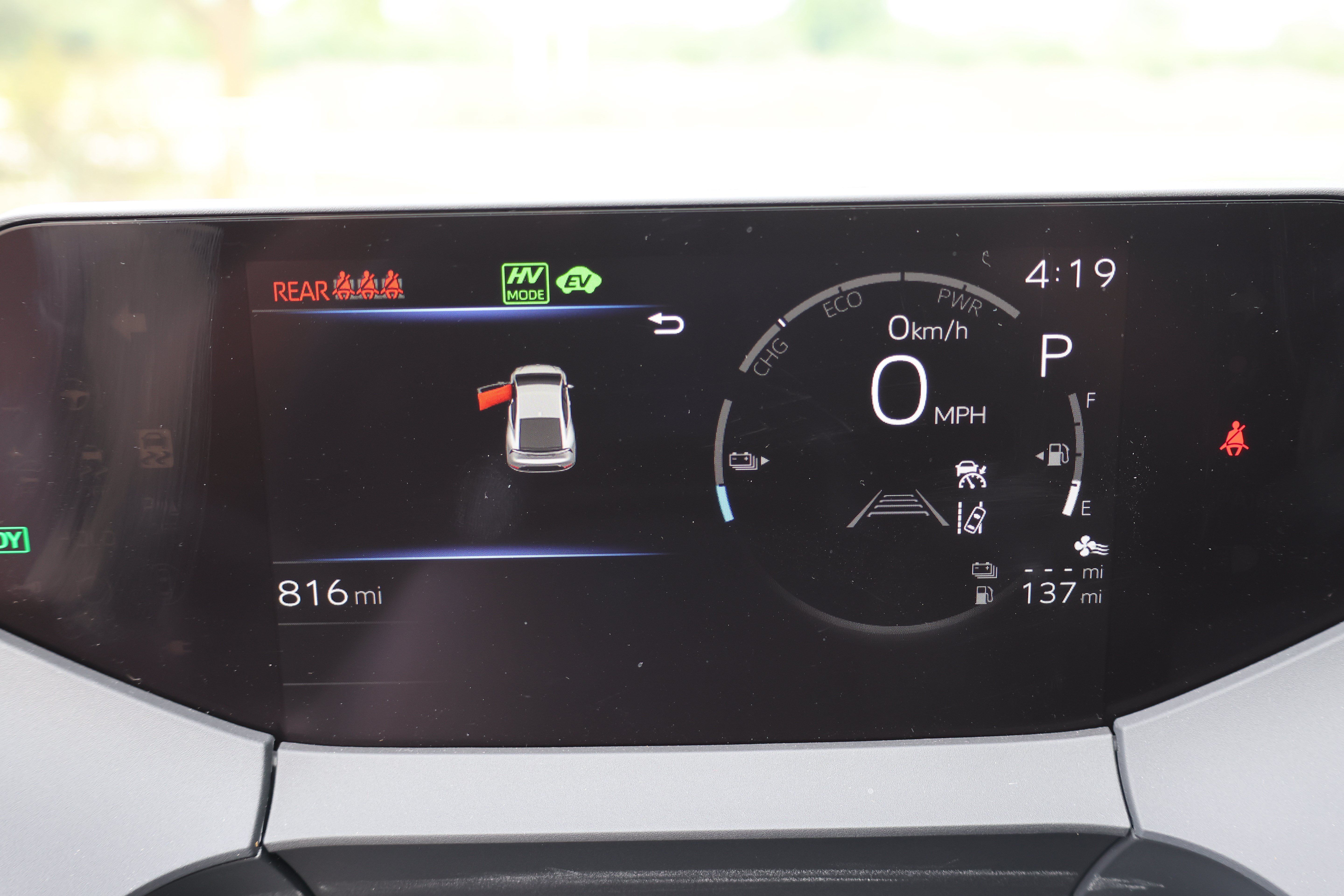 Certified 2026 Toyota Prius Plug-In Hybrid FWD image 27