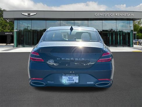Used 2025 Genesis G70 2.5T w/ Sport Prestige Package image 6