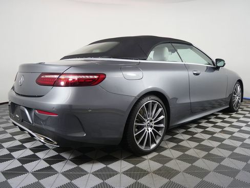 Used 2023 Mercedes-Benz E 450 Cabriolet image 3